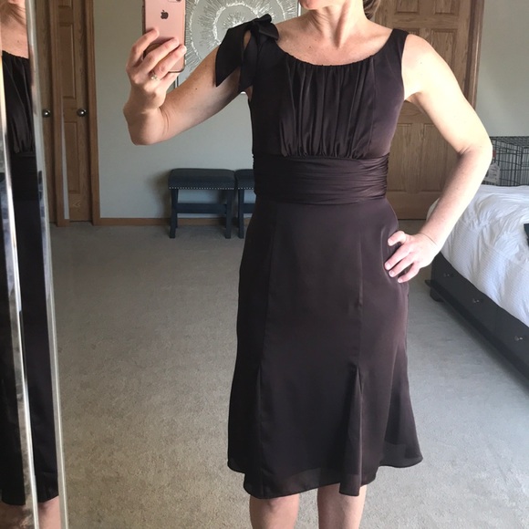 Dress - Picture 3 of 4